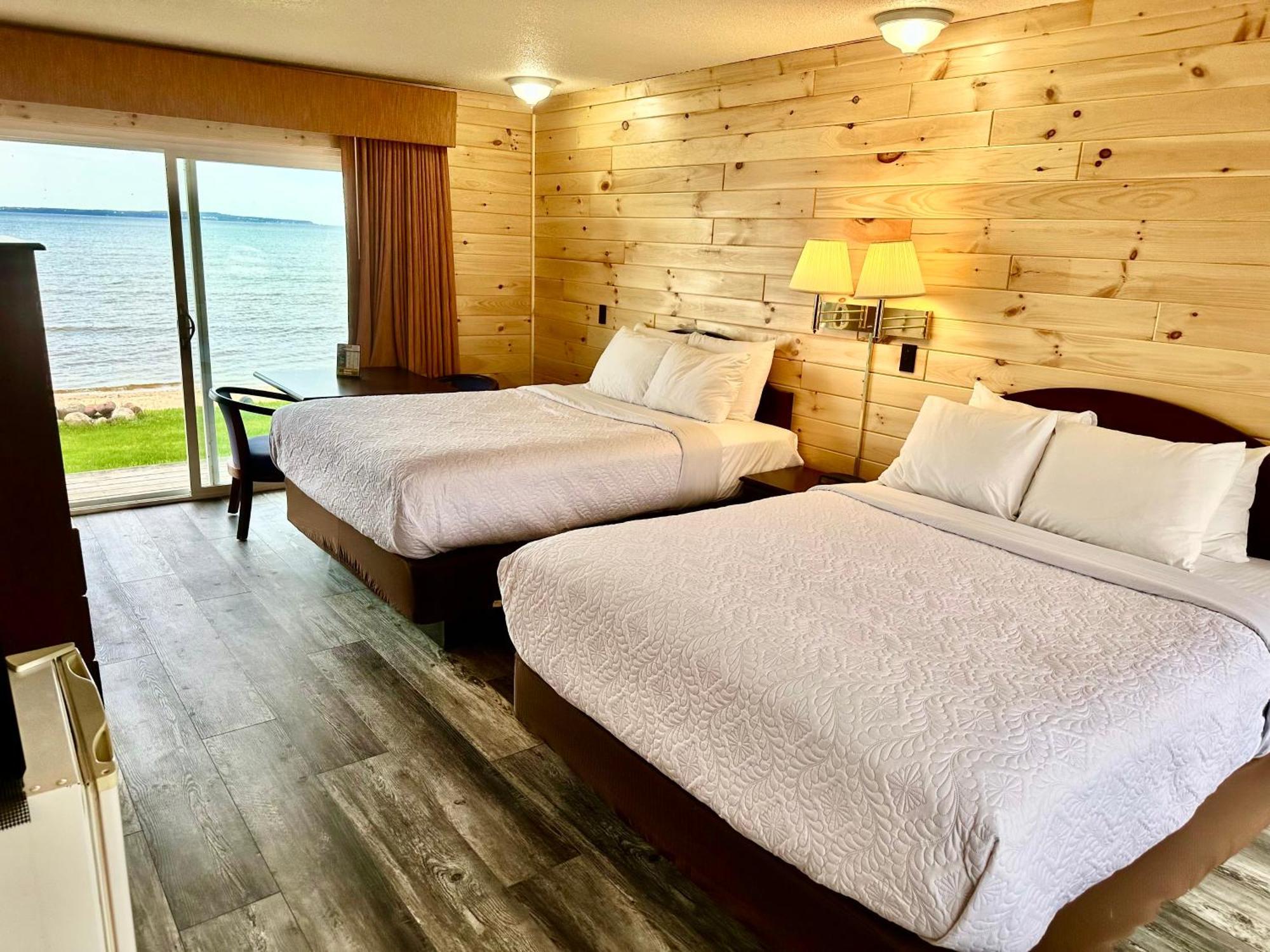 Sunrise Beach Motel Маккино Сити Экстерьер фото