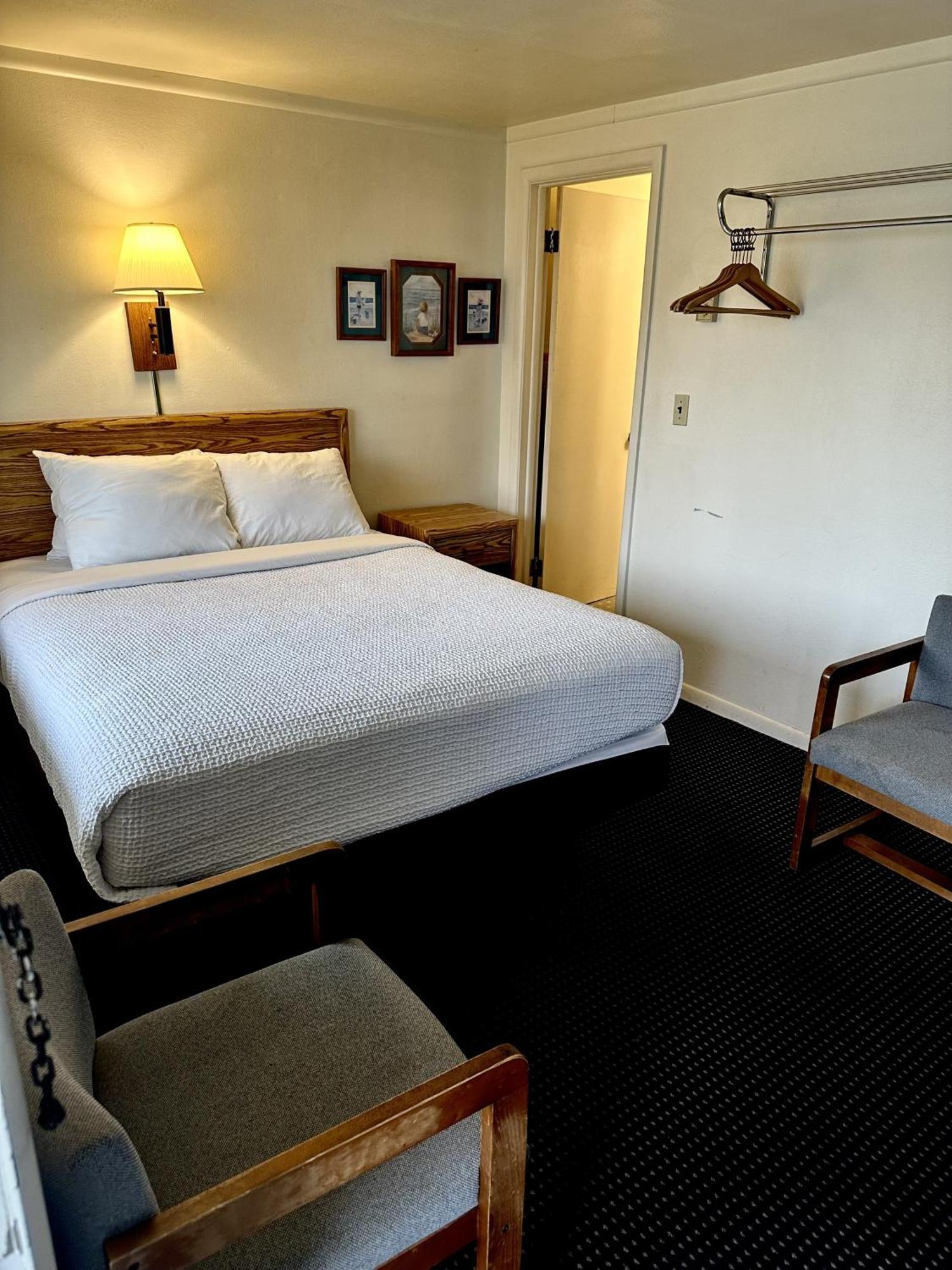 Sunrise Beach Motel Маккино Сити Экстерьер фото