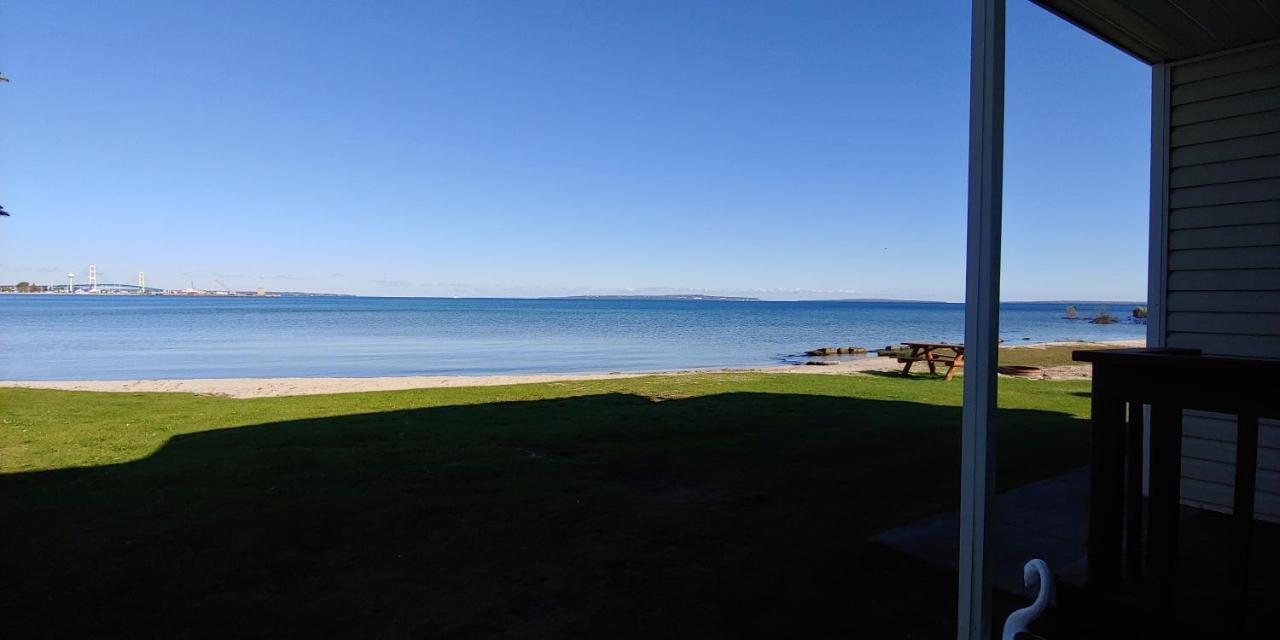 Sunrise Beach Motel Маккино Сити Экстерьер фото